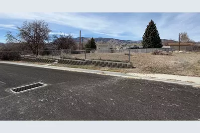 15 N 400 W, Ferron, UT 84523 - Photo 1