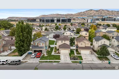 1898 W Pointe Loop, Lehi, UT 84048 - Photo 27