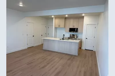 277 W 690 N, Smithfield, UT 84335 - Photo 3