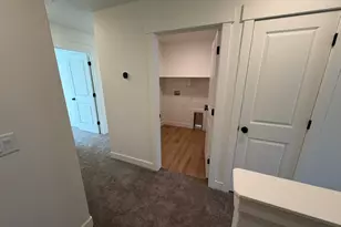 277 W 690 N, Smithfield, UT 84335 - Photo 9