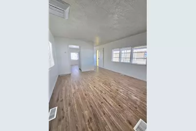 732 W Mt Tuscarora Dr #377, Taylorsville, UT 84123 - Photo 3