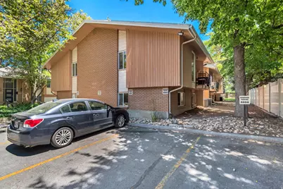 4797 S 2124 E, Holladay, UT 84117 - Photo 21