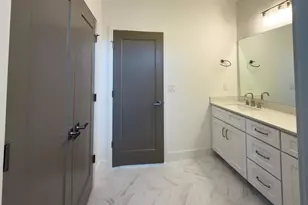 1342 W Jordan Height Ln S, West Jordan, UT 84088 - Photo 19