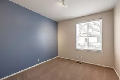 6066 S 2075 E, Holladay, UT 84121 - Photo 7