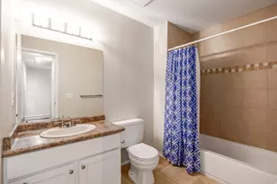 6066 S 2075 E, Holladay, UT 84121 - Photo 9