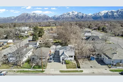 7689 S Locust St, Midvale, UT 84047 - Photo 23