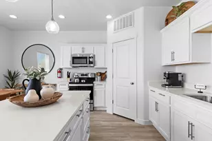 574 N Bourdons River St, Garden City, UT 84028 - Photo 13