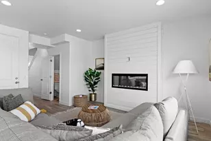 574 N Bourdons River St, Garden City, UT 84028 - Photo 9