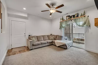 67 S 300 W, Santaquin, UT 84655 - Photo 3