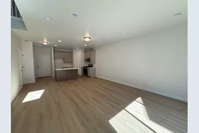 762 W 520 S #425, American Fork, UT 84003 - Photo 11