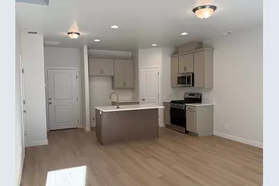 762 W 520 S #425, American Fork, UT 84003 - Photo 3