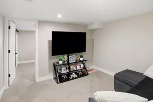 2102 S Harrison Blvd E, Ogden, UT 84401 - Photo 31