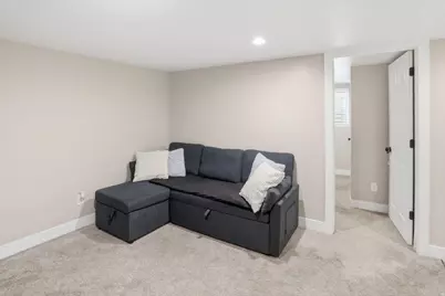 2102 S Harrison Blvd E, Ogden, UT 84401 - Photo 29