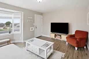 2102 S Harrison Blvd E, Ogden, UT 84401 - Photo 3