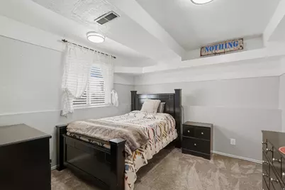 1320 E Woodhill Cir, Sandy, UT 84092 - Photo 27