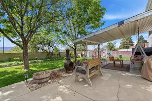 1320 E Woodhill Circle, Sandy, UT 84092 - Photo 41