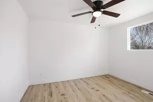 131 W 400 N, Malad City, ID 83252 - Photo 19