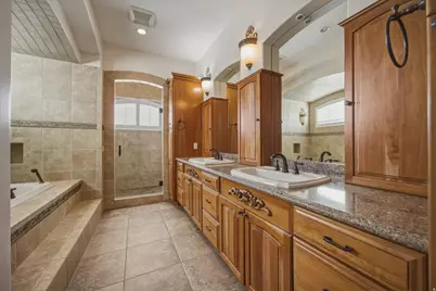 3205 E Danish Way, Cottonwood Heights, UT 84121 - Photo 23