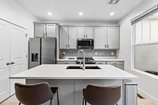 10643 S Lamond Dr, South Jordan, UT 84009 - Photo 13