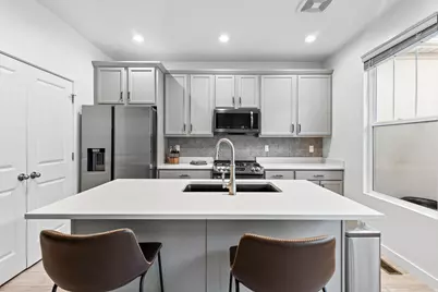 10643 S Lamond Dr, South Jordan, UT 84009 - Photo 11