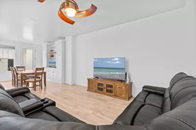 10643 S Lamond Dr, South Jordan, UT 84009 - Photo 7