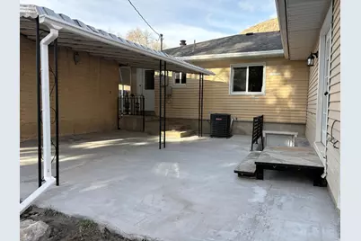 1055 Collins Blvd, Ogden, UT 84404 - Photo 29