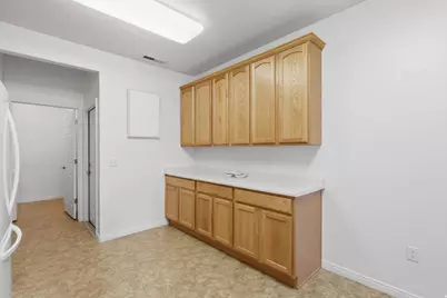 511 W 300 S #APT A, Springville, UT 84663 - Photo 7