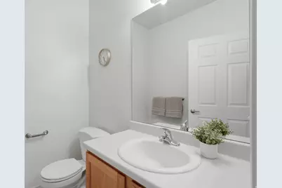 511 W 300 S #APT A, Springville, UT 84663 - Photo 9