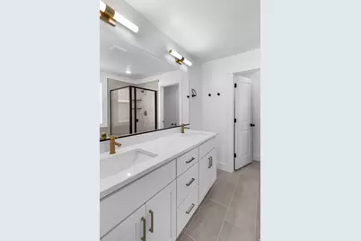 2414 W Santa Fe Dr, Mapleton, UT 84664 - Photo 11