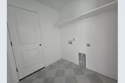 1651 W Ross Rd, Syracuse, UT 84075 - Photo 11