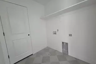 1651 W Ross Rd, Syracuse, UT 84075 - Photo 11