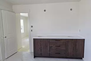 1651 W Ross Rd, Syracuse, UT 84075 - Photo 15