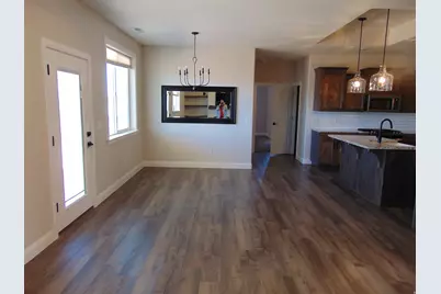 256 S 1175 W, Parowan, UT 84761 - Photo 5