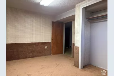 556 S 450 E, Orem, UT 84097 - Photo 35