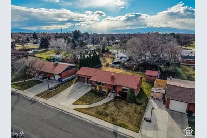 556 S 450 E, Orem, UT 84097 - Photo 23