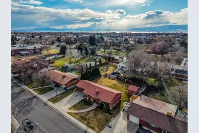 556 S 450 E, Orem, UT 84097 - Photo 33