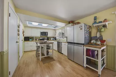 1877 W 1100 N, Pleasant Grove, UT 84062 - Photo 15