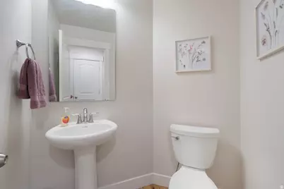 4143 W Gate Keeper Dr, Herriman, UT 84096 - Photo 11