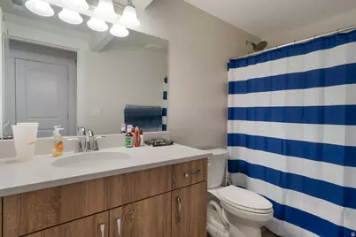 4143 W Gate Keeper Dr, Herriman, UT 84096 - Photo 15