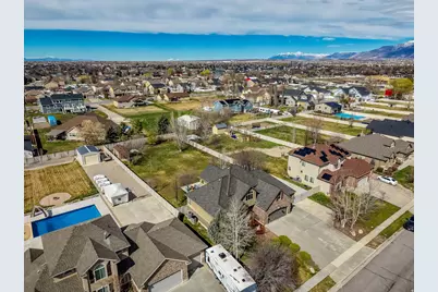 1590 Leola St, Kaysville, UT 84037 - Photo 47