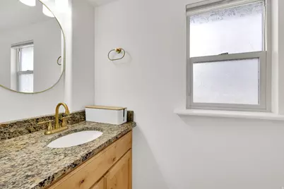 1590 Leola St, Kaysville, UT 84037 - Photo 13