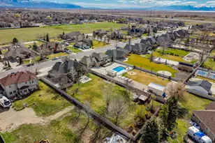 1590 Leola St, Kaysville, UT 84037 - Photo 45