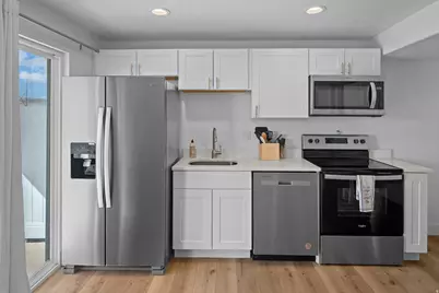 1001 W Coral Charm Way, Saratoga Springs, UT 84045 - Photo 29