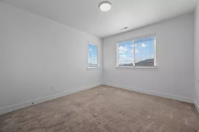 1001 W Coral Charm Way, Saratoga Springs, UT 84045 - Photo 25