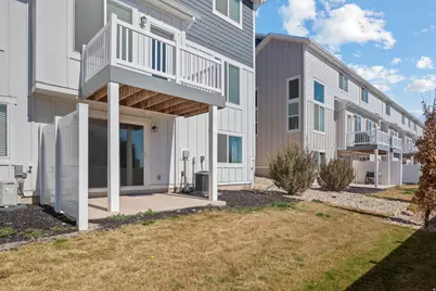 1001 W Coral Charm Way, Saratoga Springs, UT 84045 - Photo 7