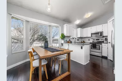 1056 N 300 W, American Fork, UT 84003 - Photo 5