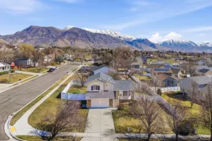 1056 N 300 W, American Fork, UT 84003 - Photo 3