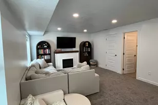 6135 N Boulter Peak Ln, Eagle Mountain, UT 84005 - Photo 27