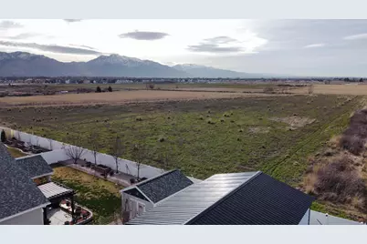 3163 W 3050 N, Plain City, UT 84404 - Photo 35