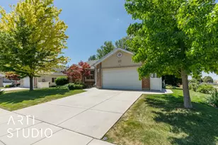 2277 N 515 E, North Ogden, UT 84414 - Photo 3